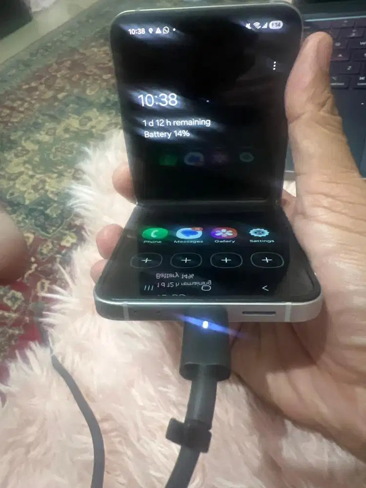 Samsung Flip Z6