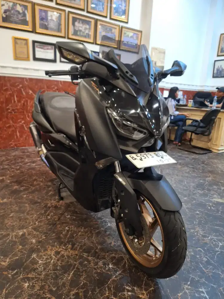 HUB KOM DP 6 JT PROMO XMAX 2022 MOTOR MULUS KAYA BARU KM RENDAH