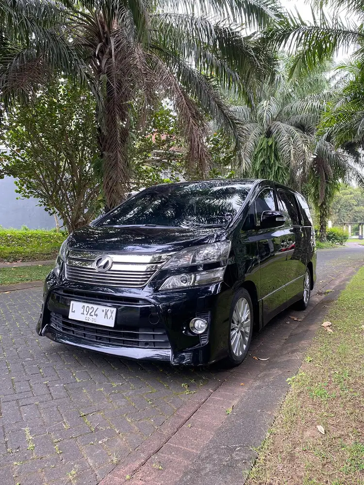 Toyota Vellfire 2014 Bensin