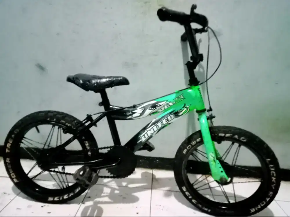 Dijual sepeda BMX UNITED SHARK anak msih bagus btangan ORIan keker amn