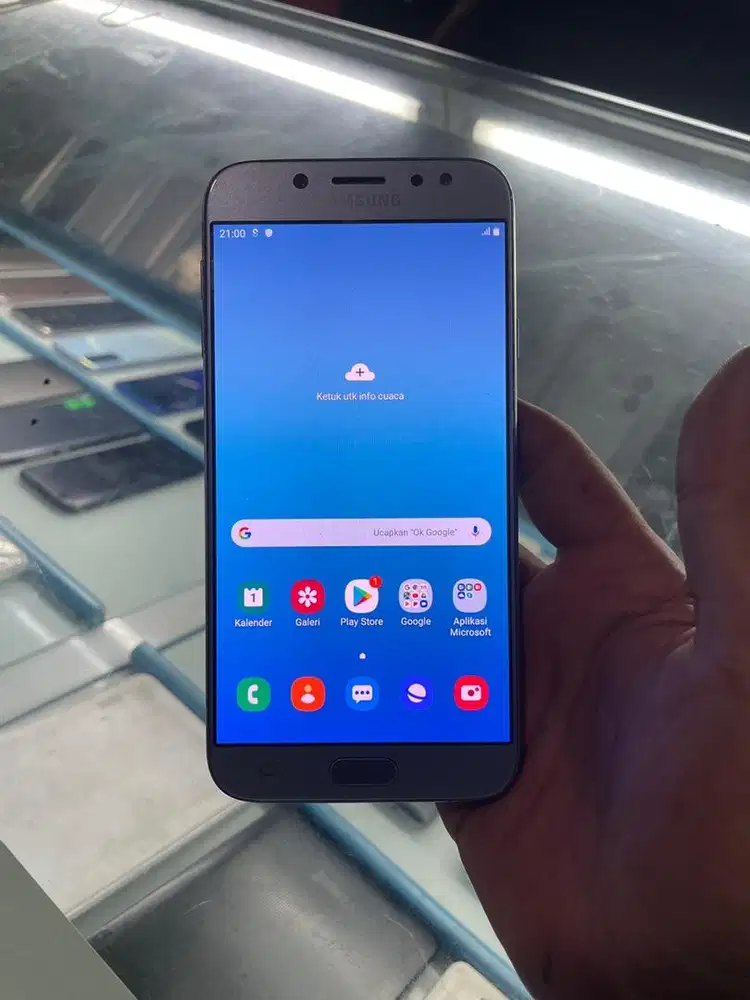 Samsung J7 Pro NFC 4/32GB Second Ex Resmi Original Normal Pemakaian