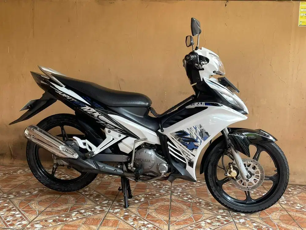 New Jupiter MX KM rendah mulus