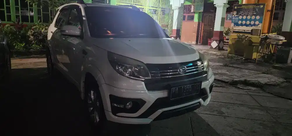 Daihatsu terios 2017 - bekas tapi sangat terawat