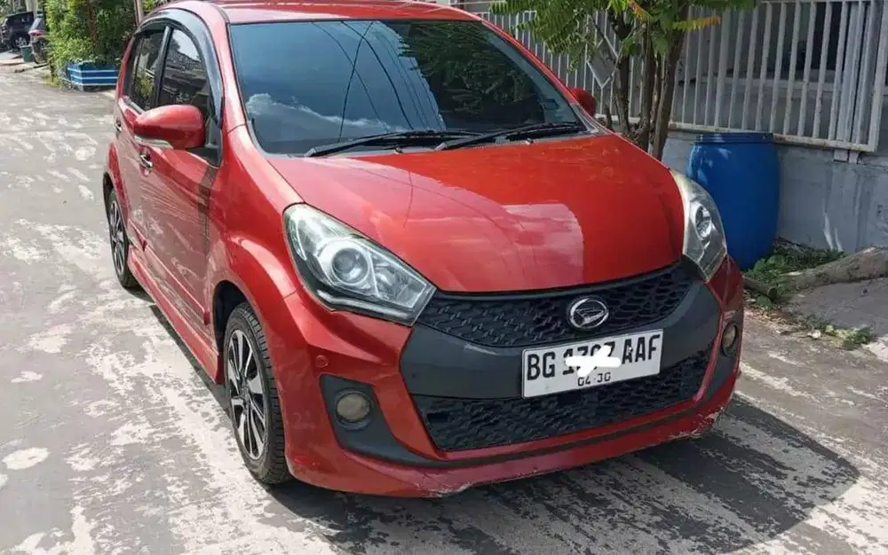 DAIHATSU SIRION 2016 MATIC (NEGO)