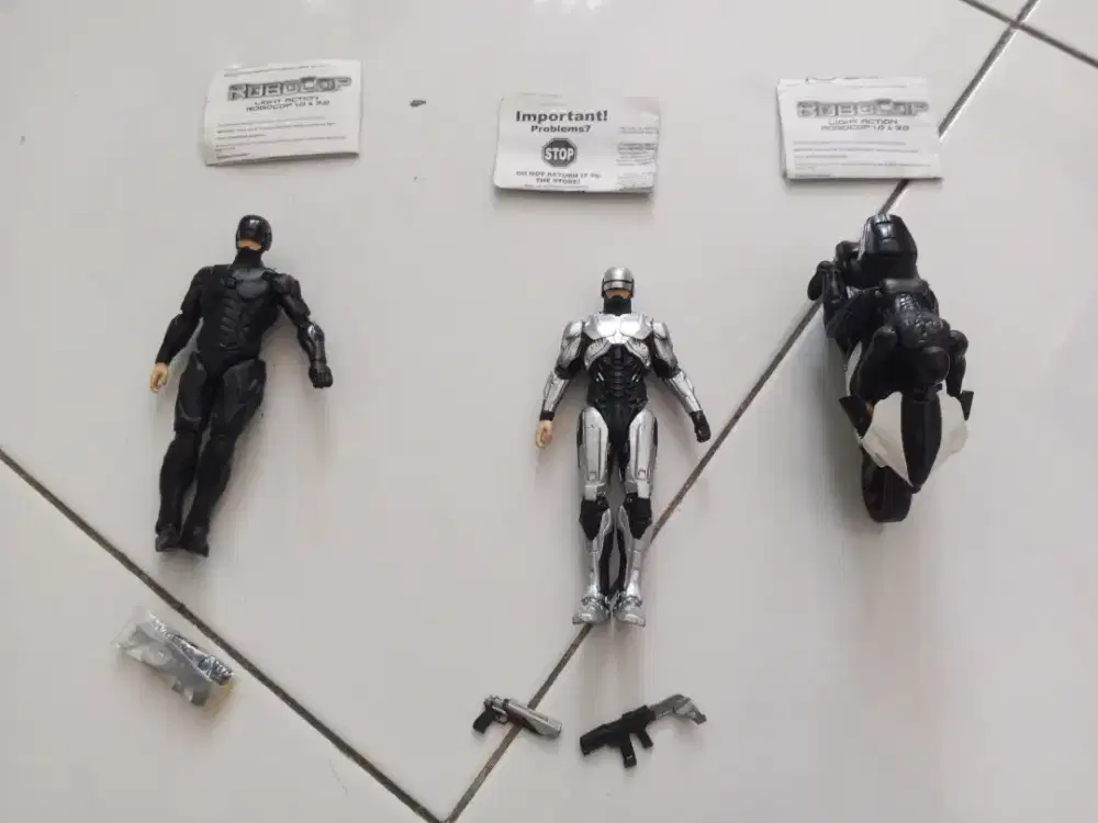 ROBOCOP  Merek Jada