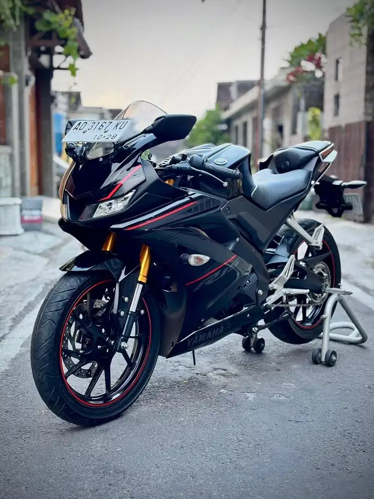 R15 V3 VVA Istimewa KM Low Pajak Baru