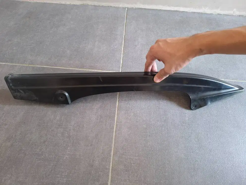 Cover Tutup Rantai Original Yamaha Scorpio