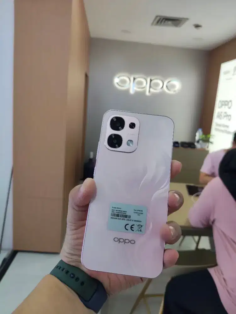 OPPO A6 PRO 8/128 FREE TWS