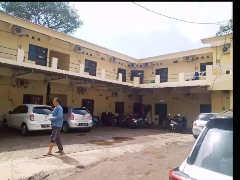 RUMAH KOST 67 KAMAR RING SATU UNDIP TEMBALANG