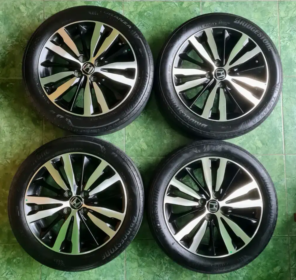Velg Original Copotan Honda Jazz RS GK5 facelift akhir