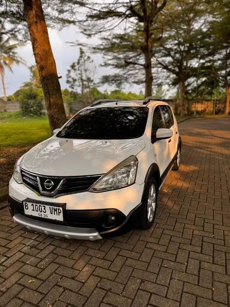 Nissan Livina X gear 2013