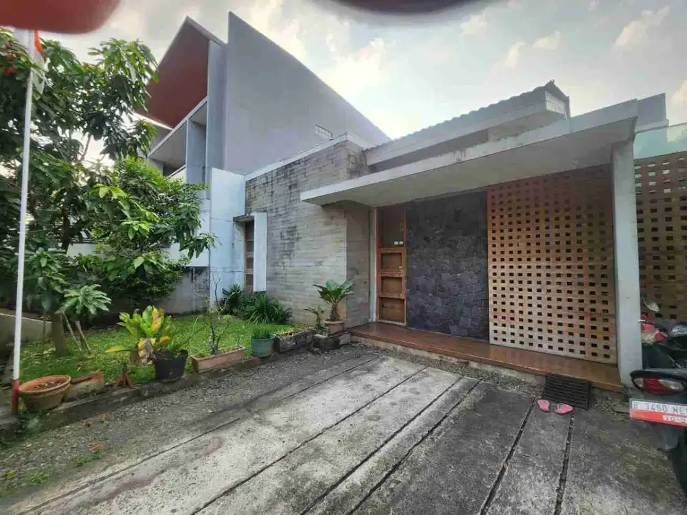 Turun Harga Rumah 250 meter di Griya Loka BSD City