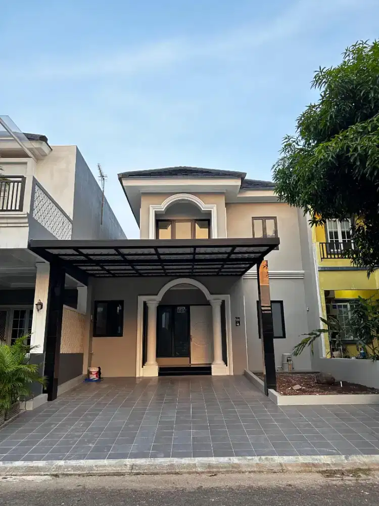 Rumah mewah siap huni harga murah di Kota Wisata Cibubur