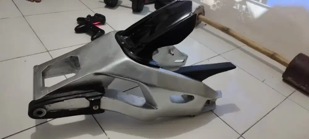 Swing Arm Kawasaki Ninja F1 2014
