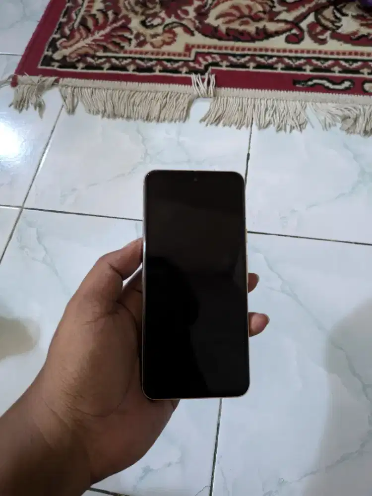 Google pixel 8 ram 8/128