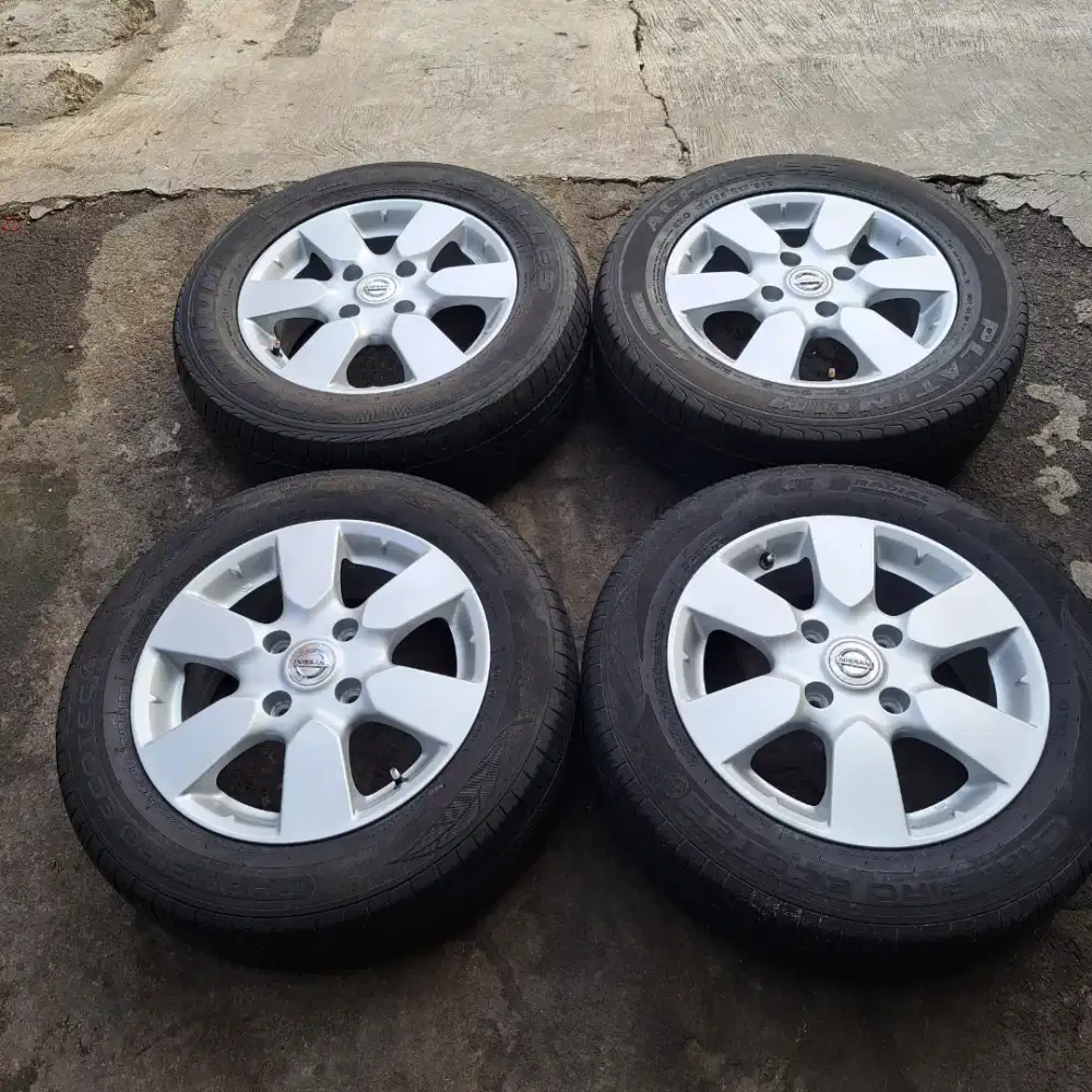 Livina velg mobil nissan livina r15 bisa buat avanza xenia