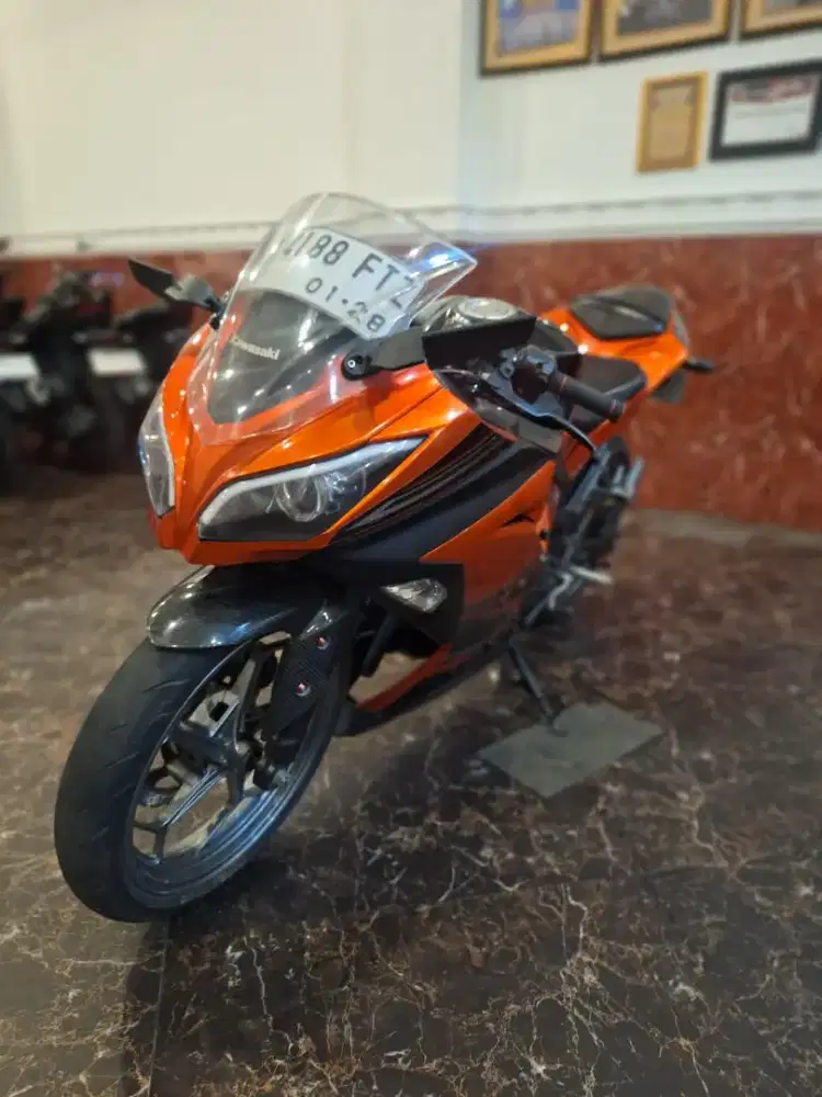 HUB Kokom , for sale Ninja FI ABS 2013 . Pajak ON , Motor mulus trawat