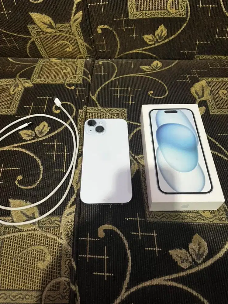 (Preloved) - Iphone 15 - (128GB)