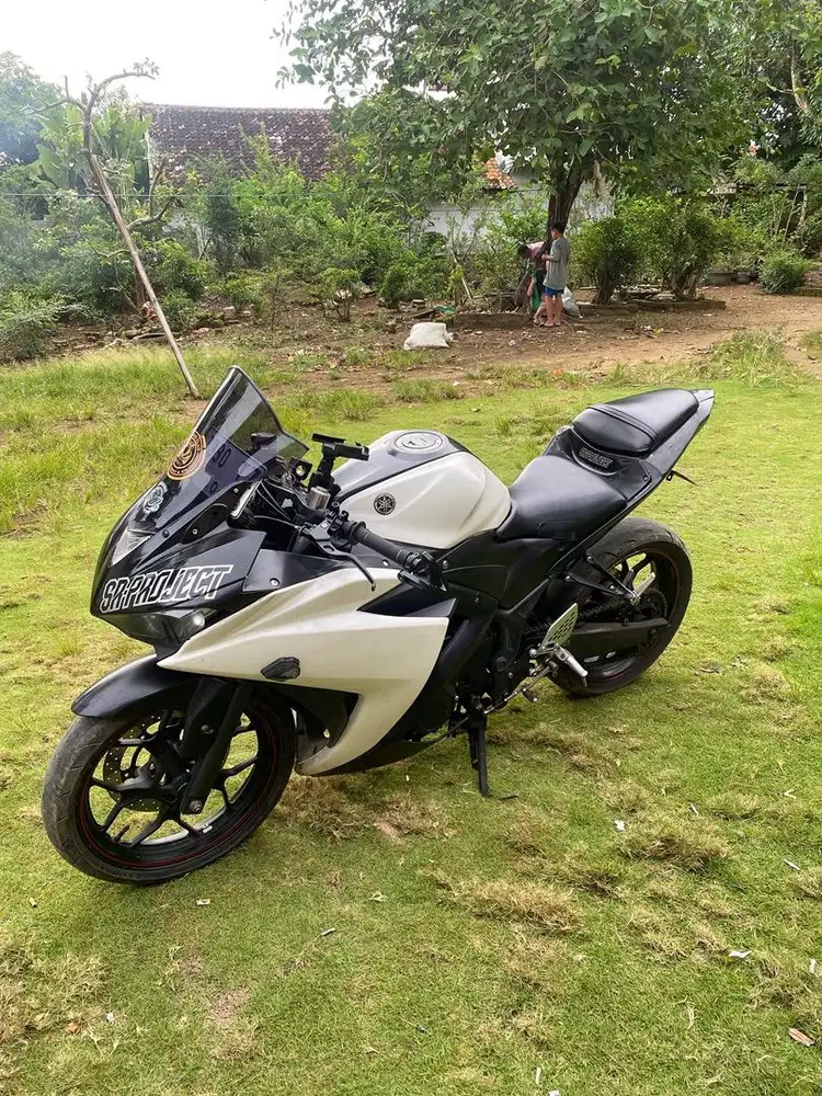 Yamaha Yzf R25 2016