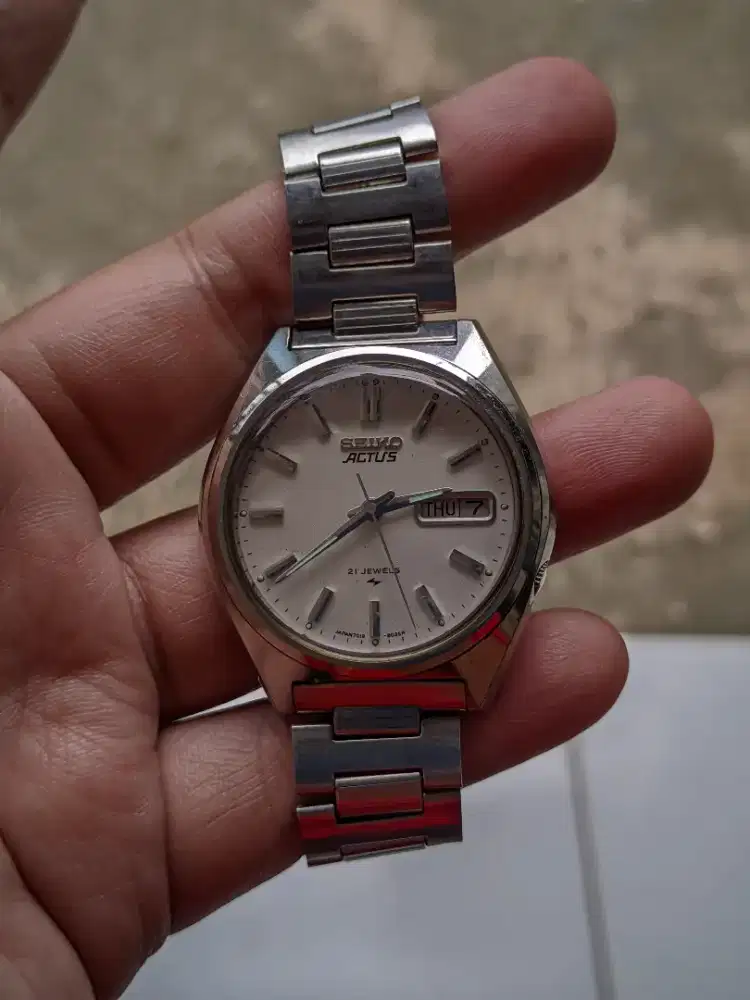 Jam Tangan Pria Wanita SEIKO ACTUS 7019-8010