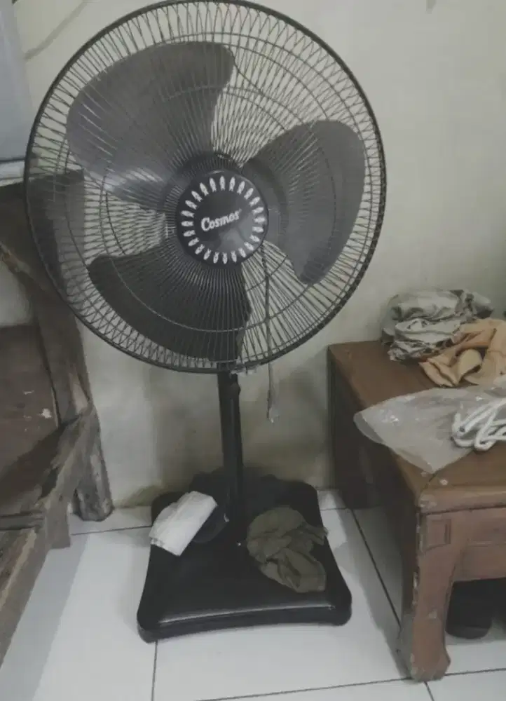 Kipas Angin Cosmos