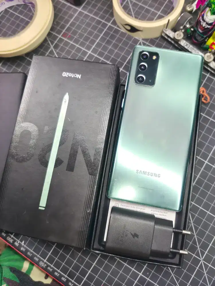Samsung Galaxy note20 sein 8/256