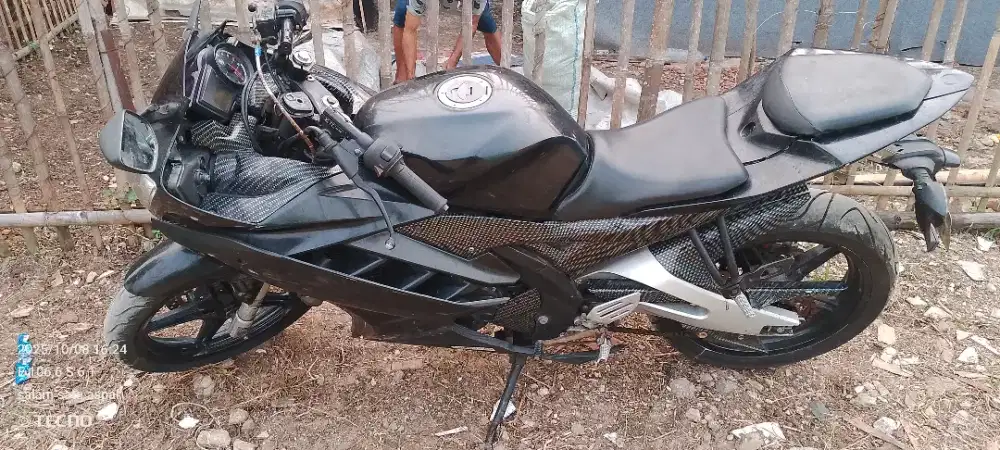 yamaha R15 2015