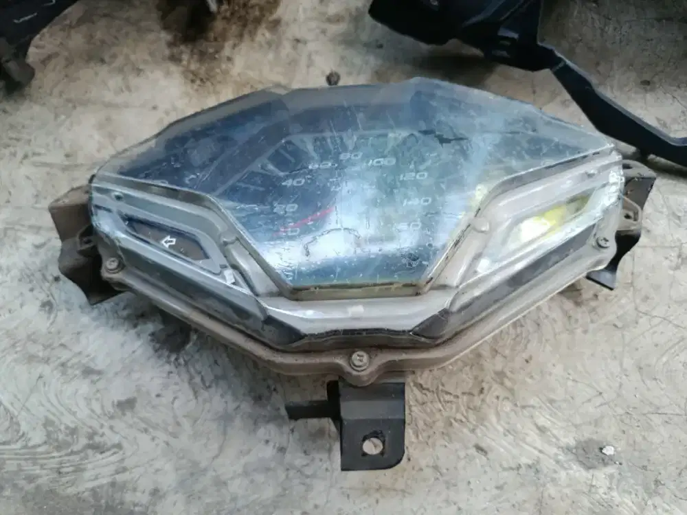 Copotan banda banda vario 150 led old 2016