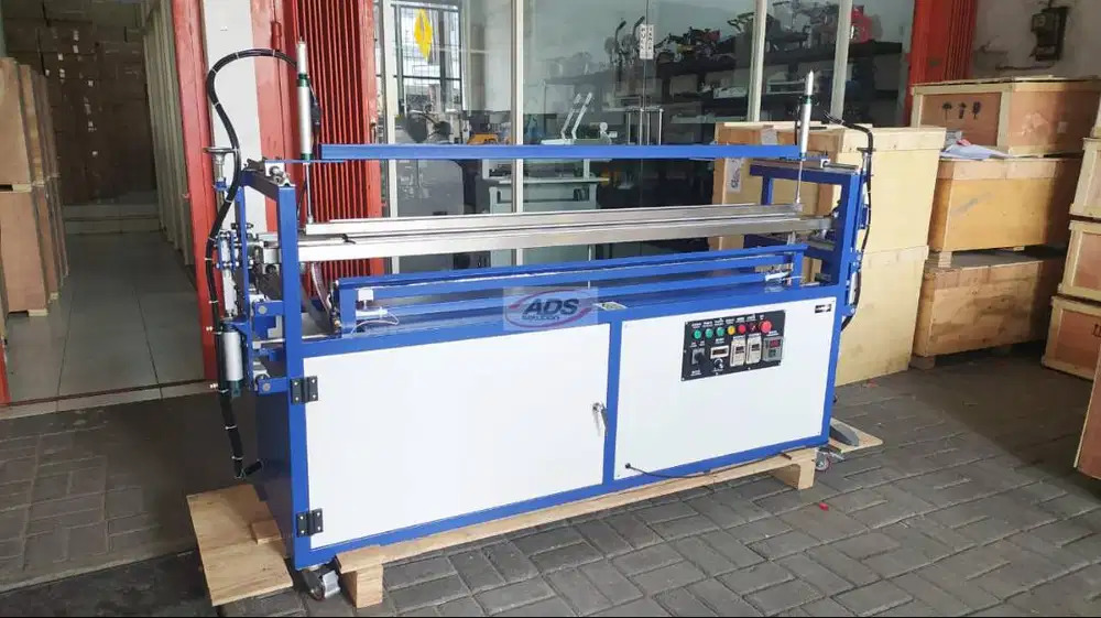 MESIN PENEKUK AKRILIK FULL OTOMATIS PNEUMATIC UKURAN 1,5M