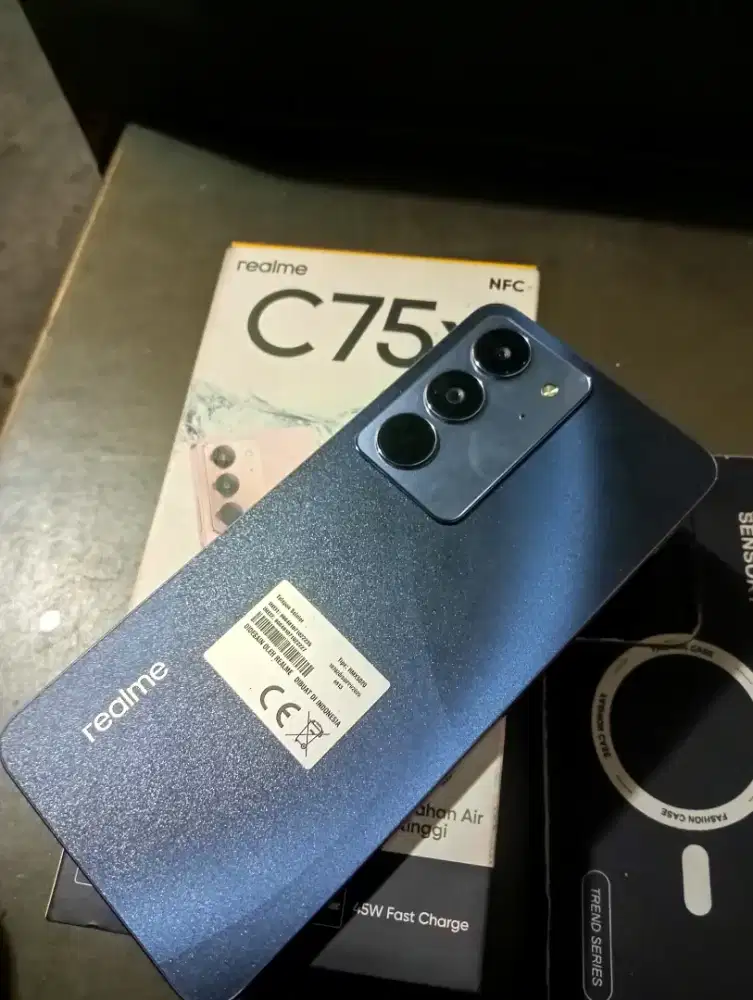 Realme c75x ram 8+16/128