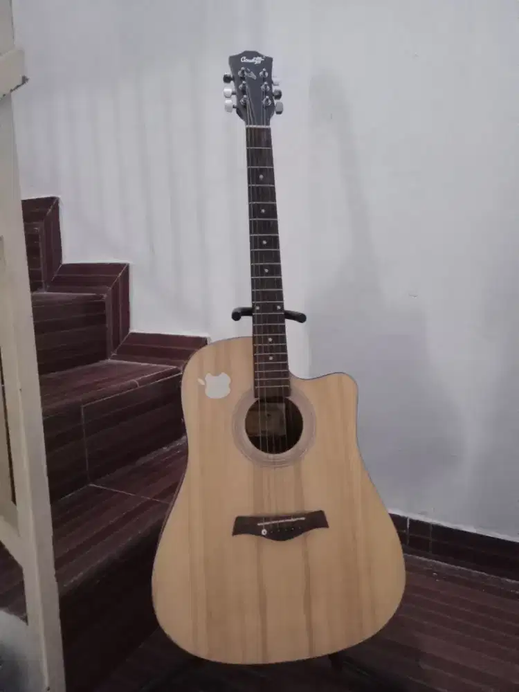 Gitar Cowboy tipe GWC 240 NA