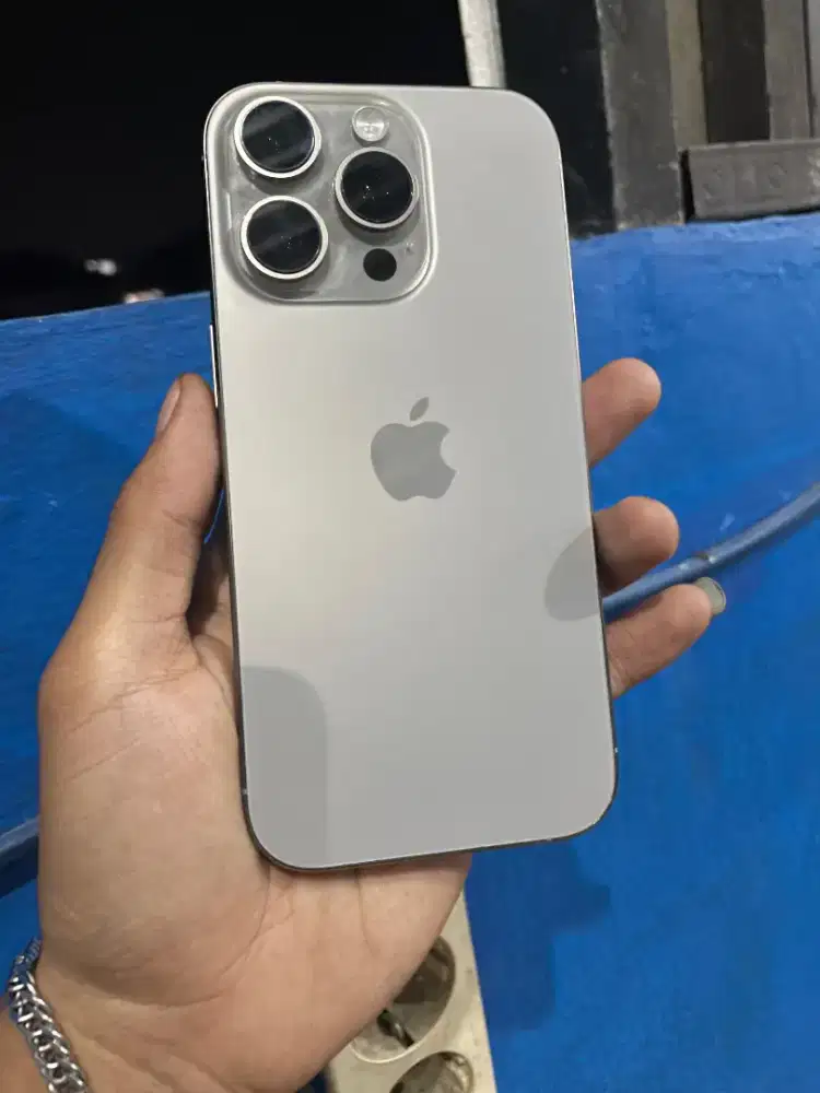 IPhone 16 PRO 256GB