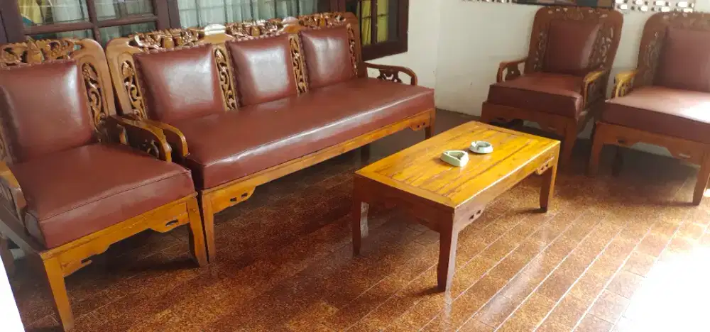 MEJA KURSI TAMU TERAWAT