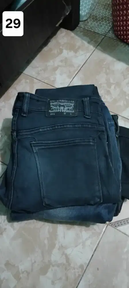 Celana jeans brand