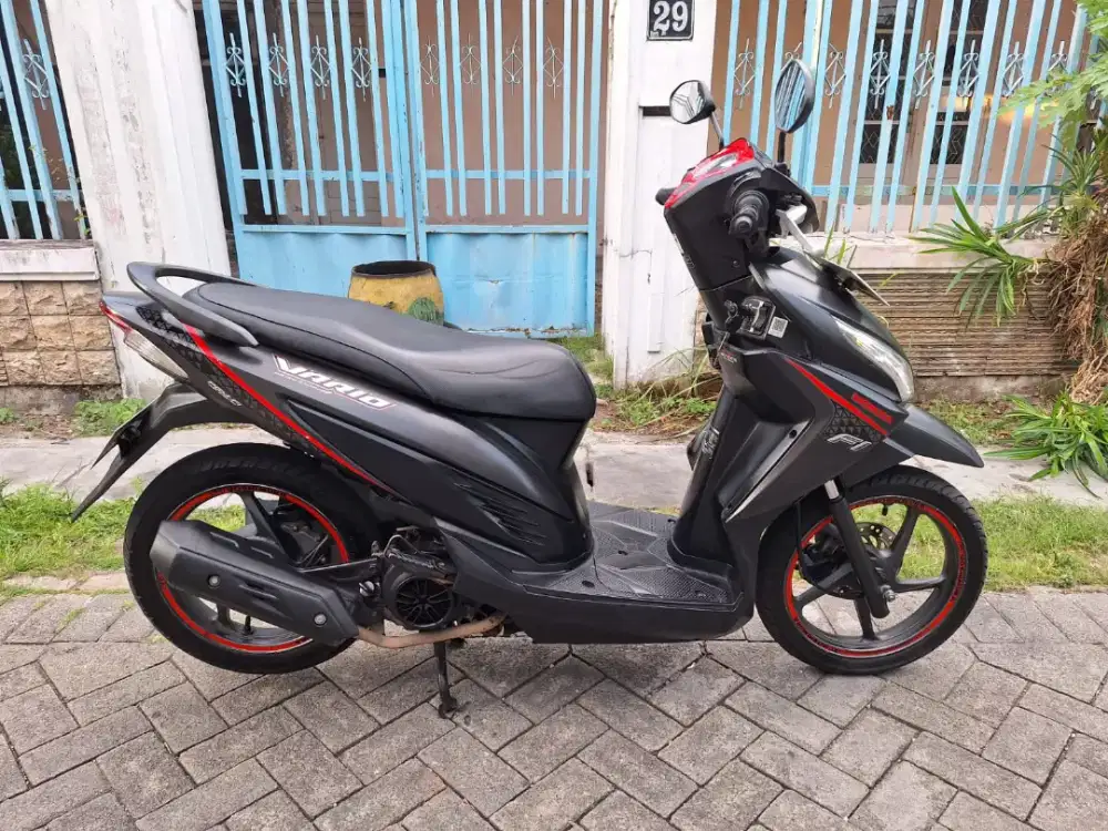 Jual Vario 110 2017 iss plat w sda kondisi sgt bagus