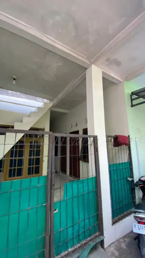 Kost 11kme murah belakang UNS
