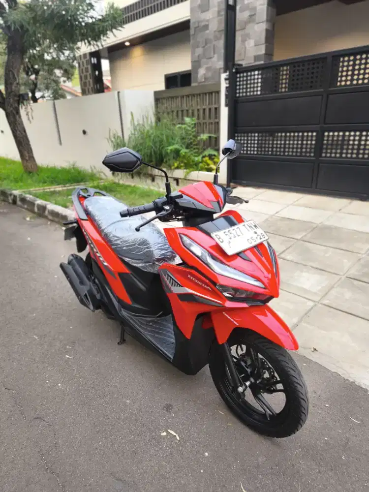 Bissmillah dijual motor Honda Vario gen 2 2023 istimewa.