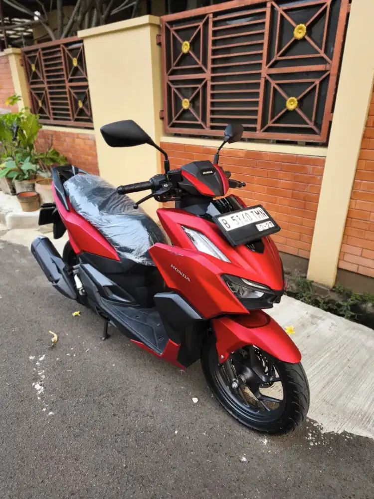 Bissmillah dijual motor Honda Vario 160cc 2022 istimewa.