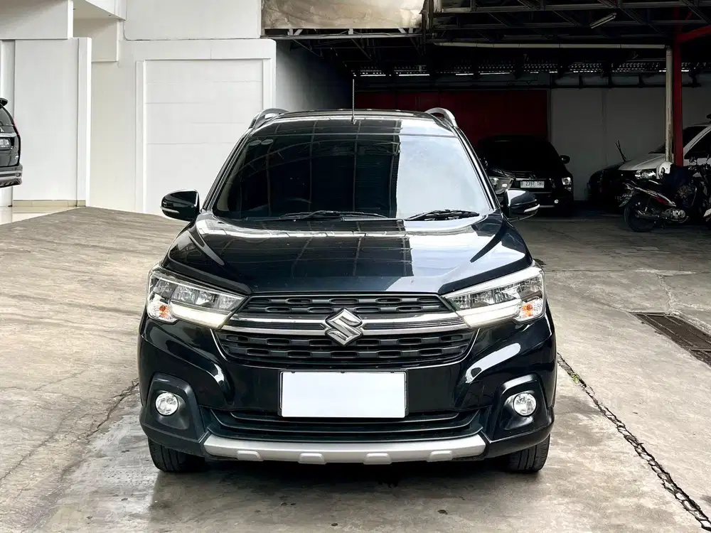Suzuki XL7 Alpha Matic / AT 2021 Hitam