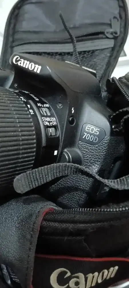 Kamera Canon EOS 700D