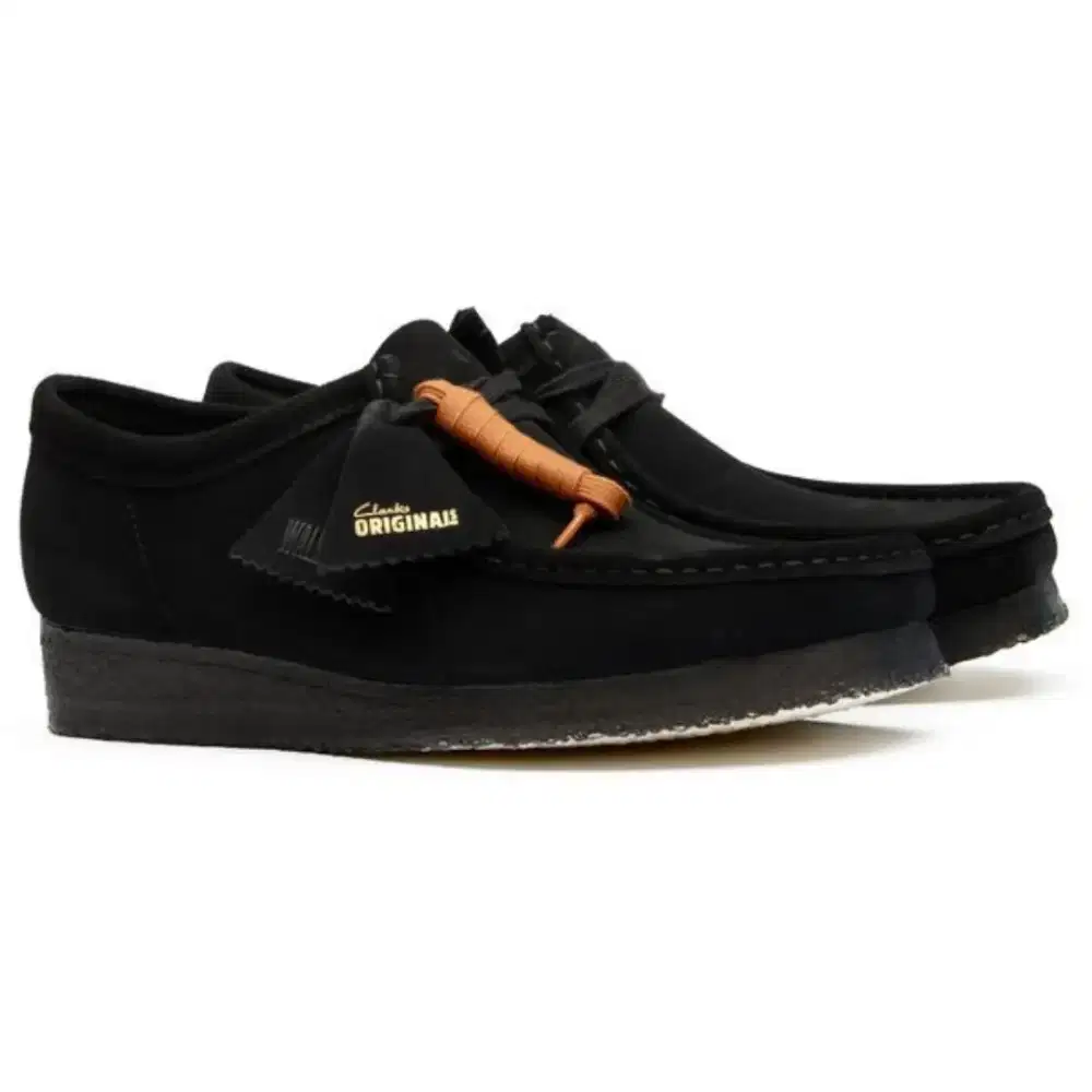 Clarks Wallabee Black Size 42 Like New 99%