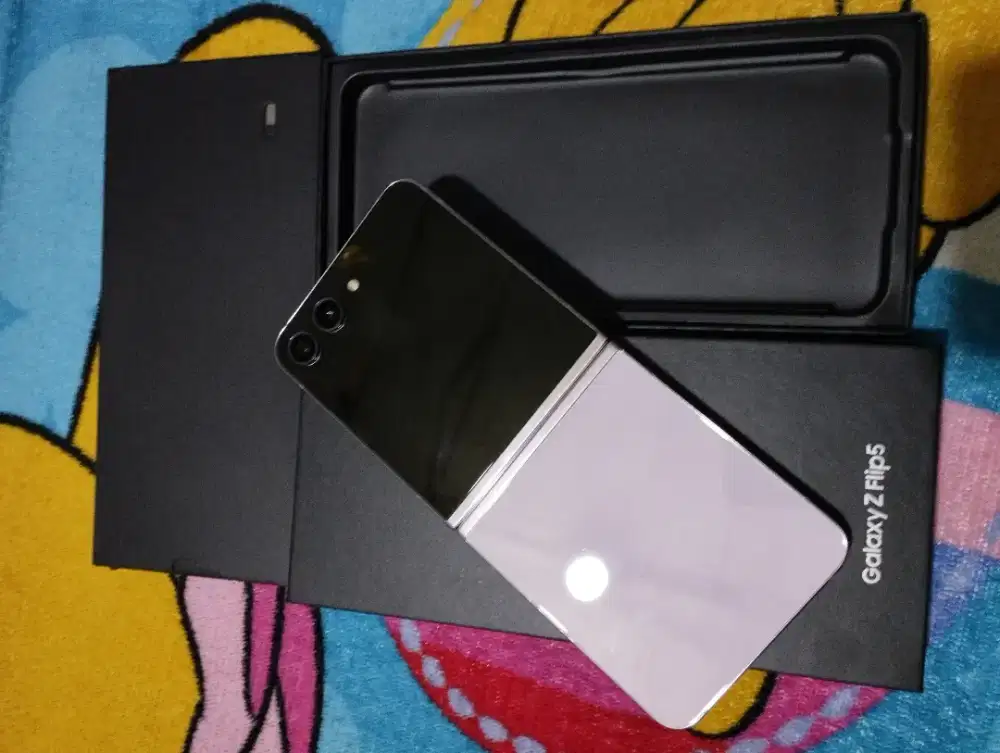 Samsung galaxy z flip 5 5g
