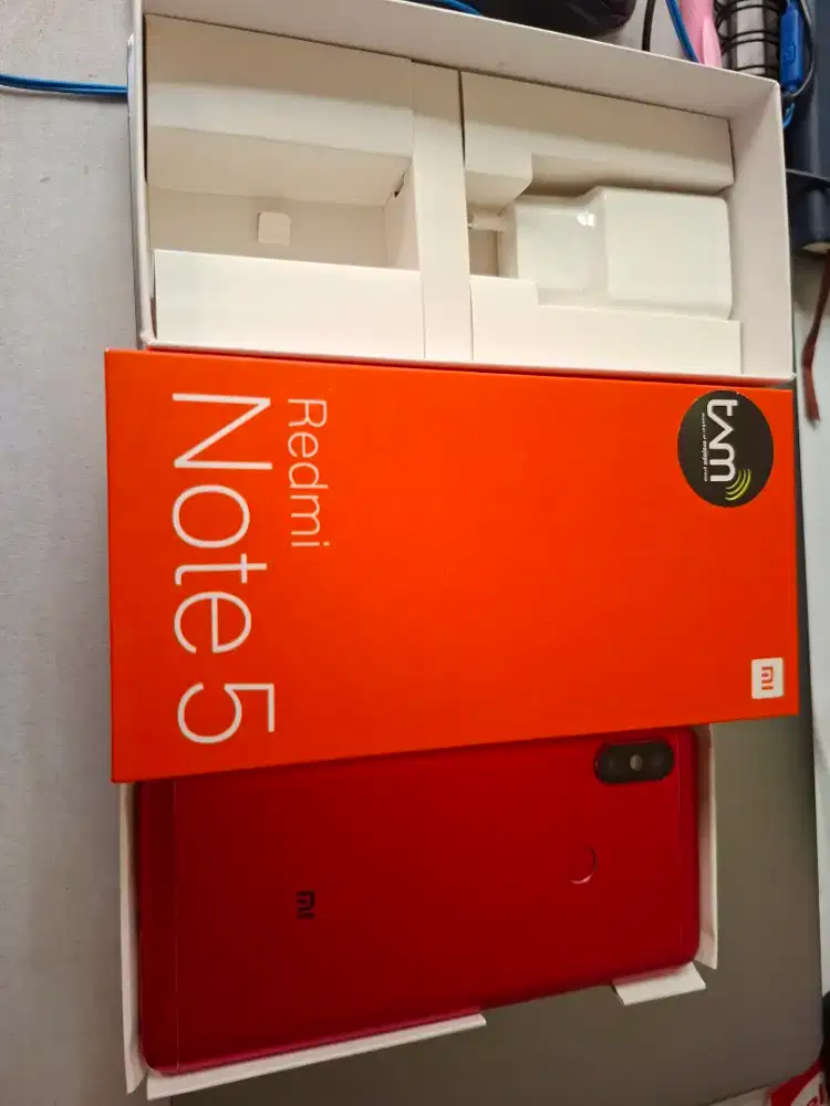 Xiomi redmi note 5 Red 3GB/32GB