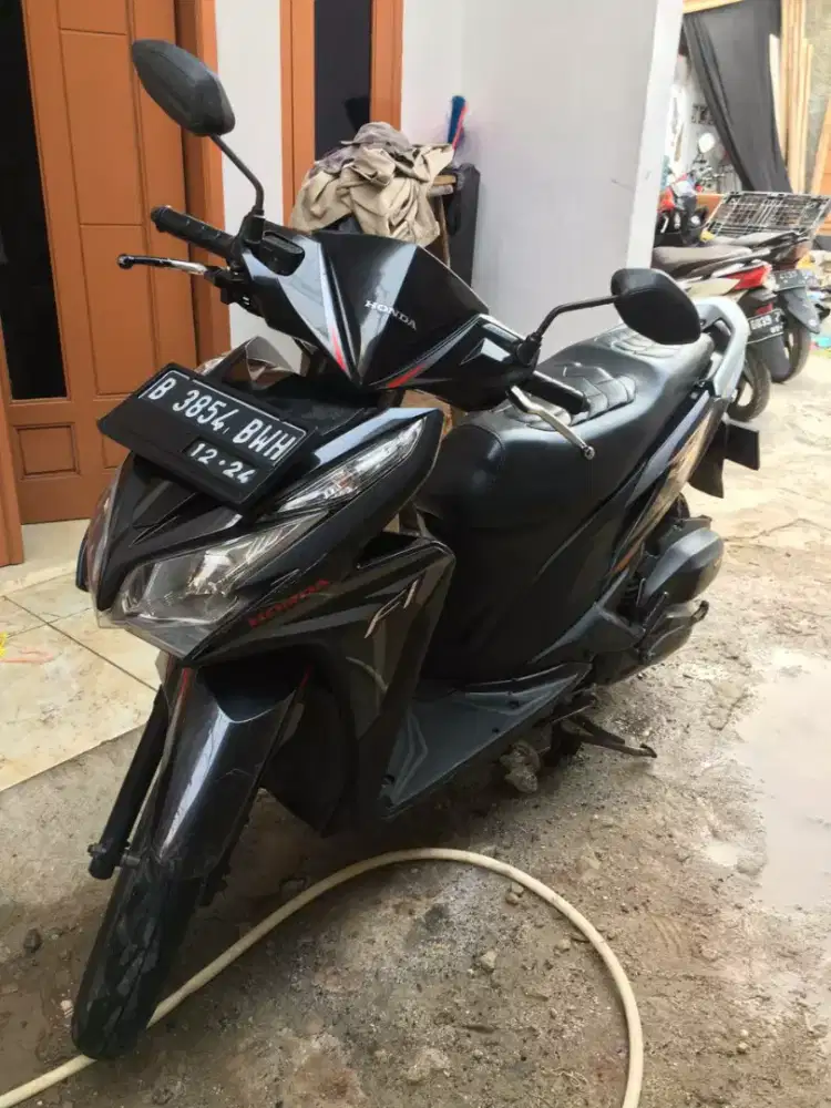 Vario kzr thn 2013