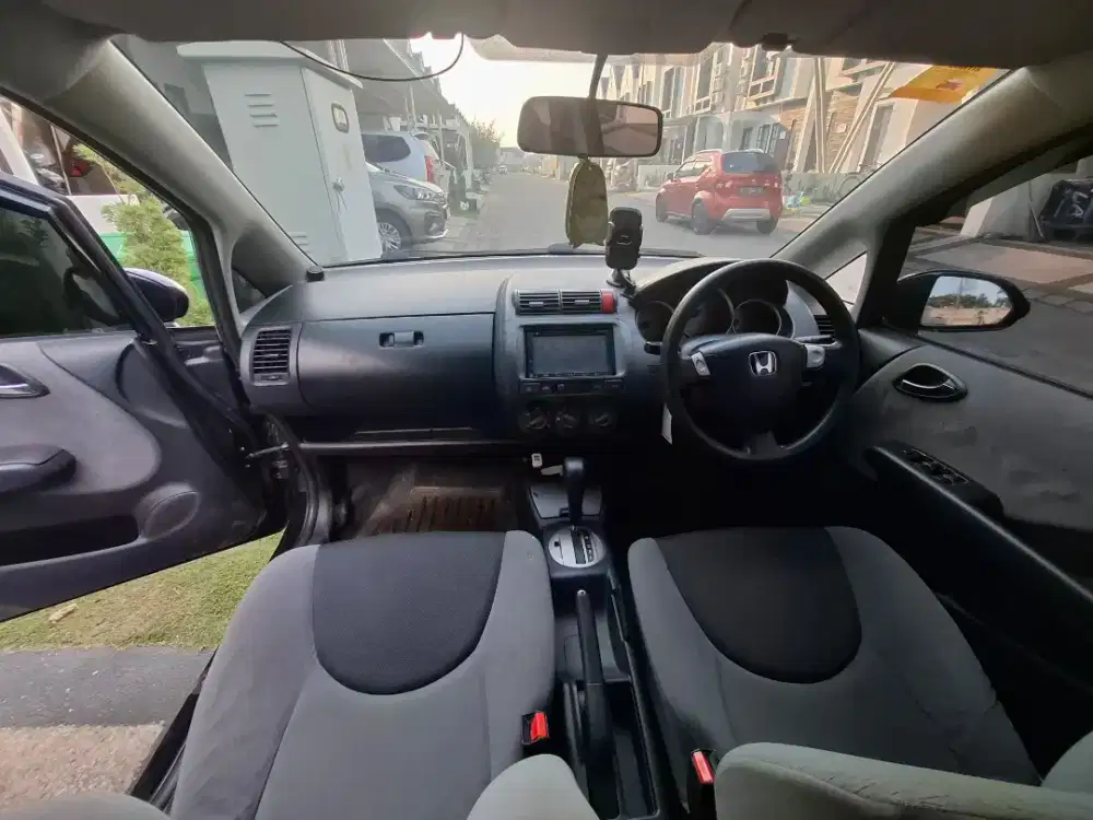 HONDA JAZZ 2005 (IDSI) HITAM