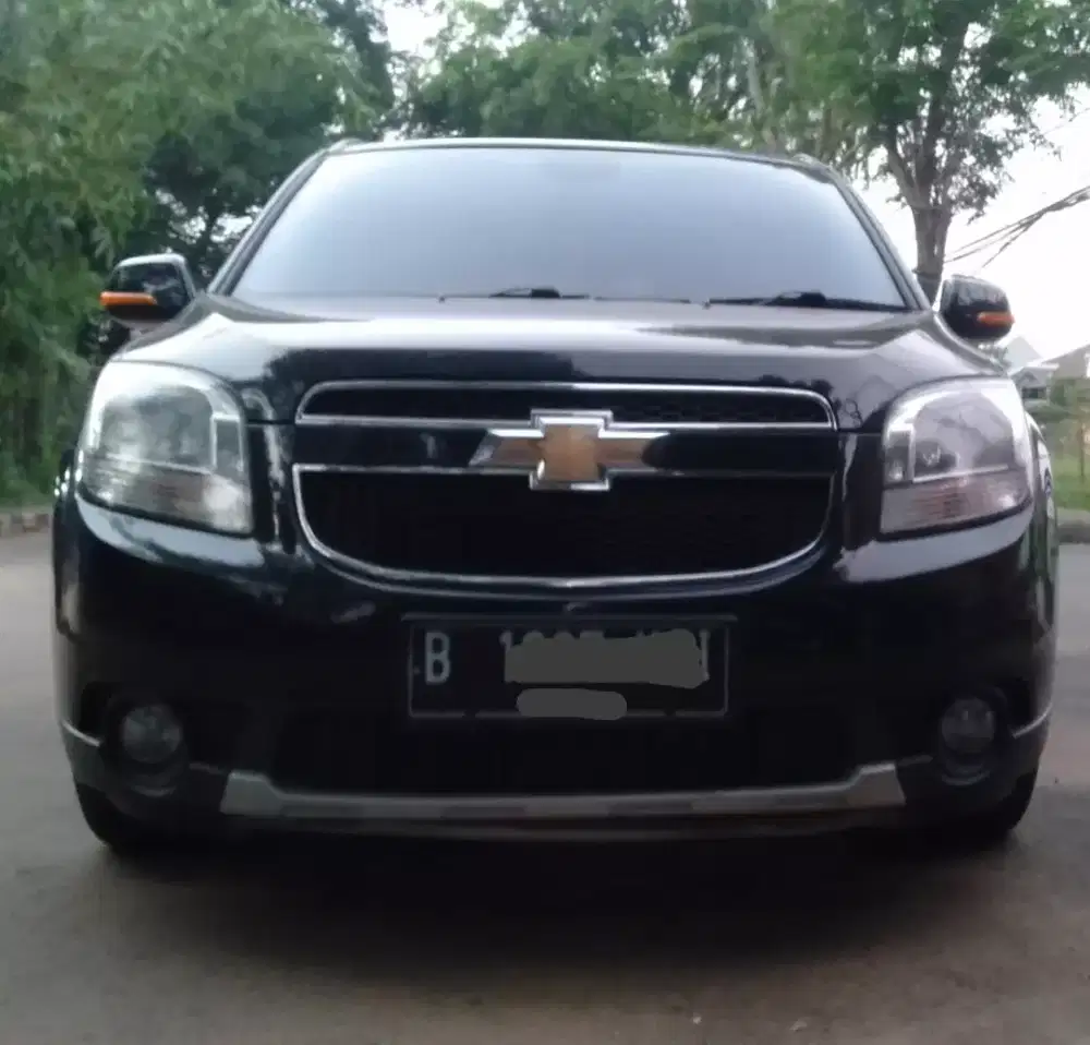 Chevrolet Orlando 1.8 LT 2015 Hitam AT Terawat