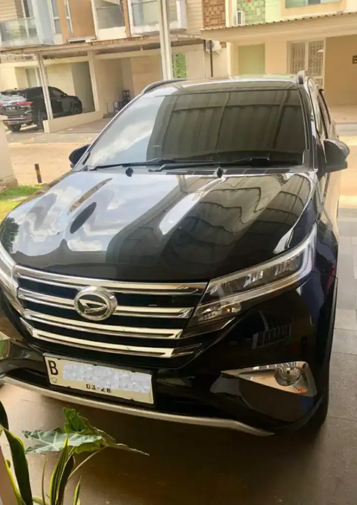 Daihatsu Terios 1.5 R AT thn. 2018, matic, Hitam