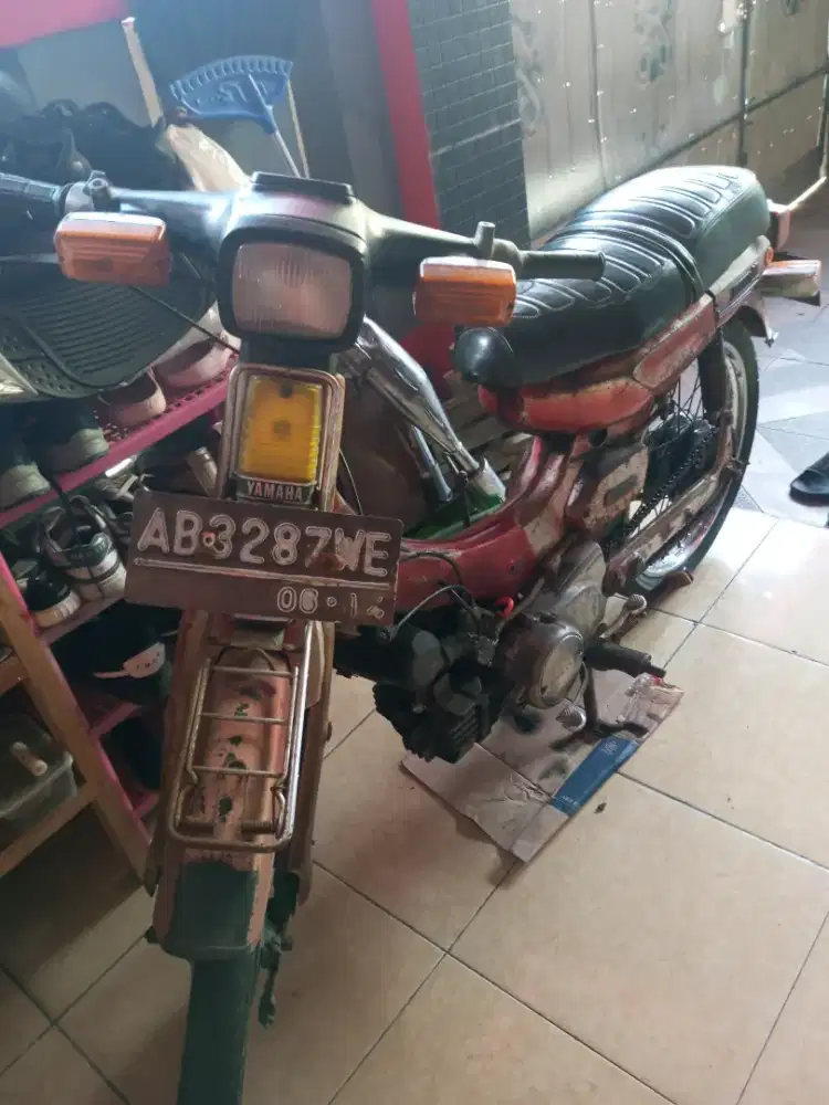 Yamaha V80 jadul