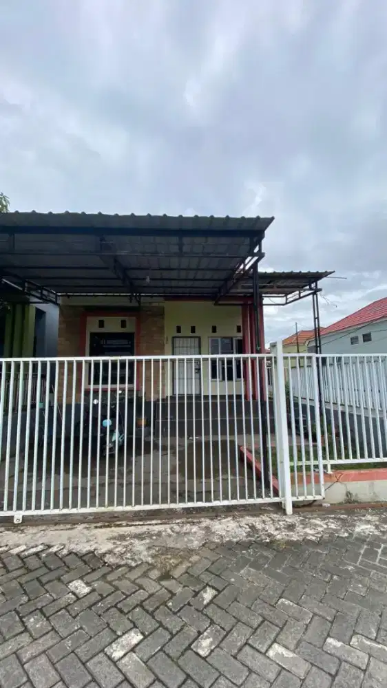 Di jual rumah hook