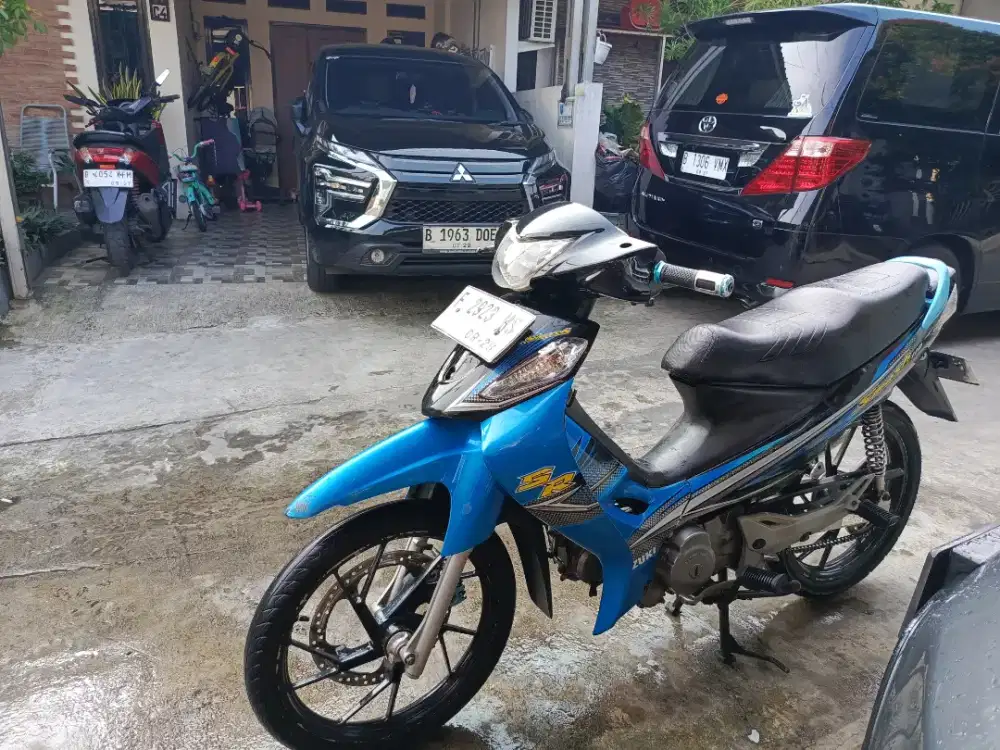 Suzuki New Smash 2006 CW